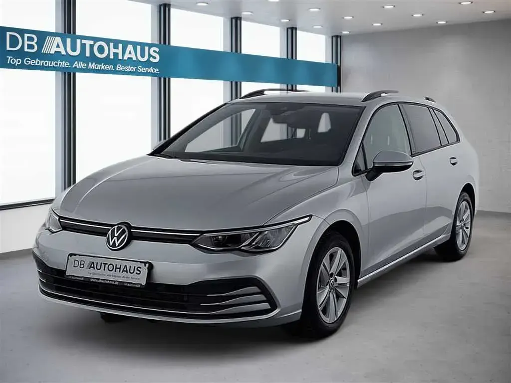 Gebraucht VW Golf VIII Life 110 PS (80 kW) 2024 Kombi