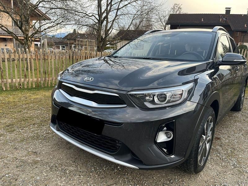 Gebraucht Kia Stonic Vision 99 PS (72 kW) 2019 Grau SUV
