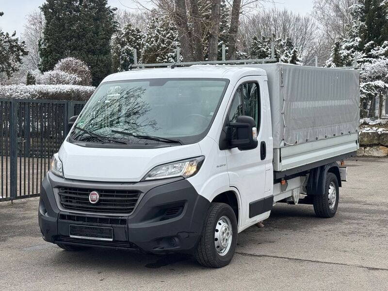 Colore esterno (weiss (pastell Gebraucht 2020 Fiat Ducato Van | 22.990 € (Etwas zu teuer) - Bild 1/4