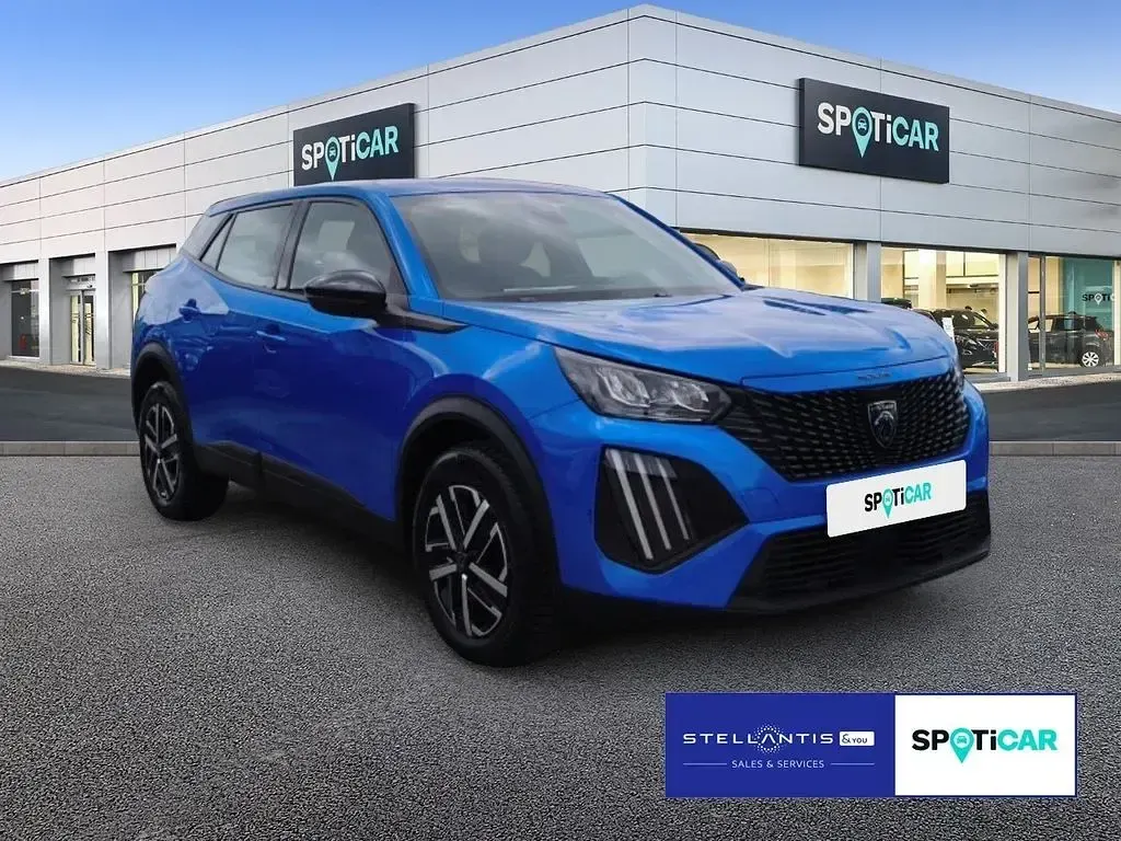 Gebraucht Peugeot 2008 Active 101 PS (74 kW) 2024 Blau SUV