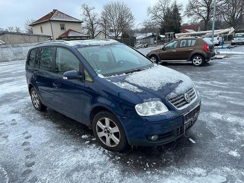 Blau Gebraucht 2004 VW Touran Highline Van / Kleinbus | 1.000 € (Superpreis) - Bild 1/4