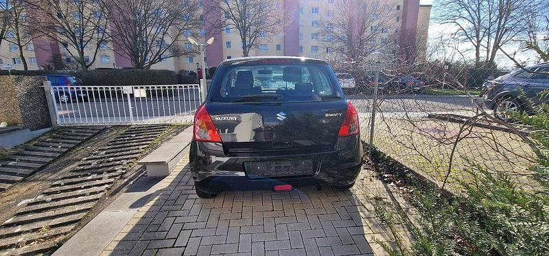 Gebraucht Suzuki Swift Comfort 92 PS (67 kW) 2009 Schwarz Kleinwagen