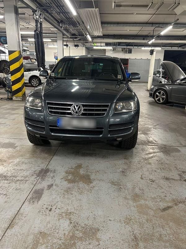 Gebraucht VW Touareg 228 PS (167 kW) 2006 Grau SUV
