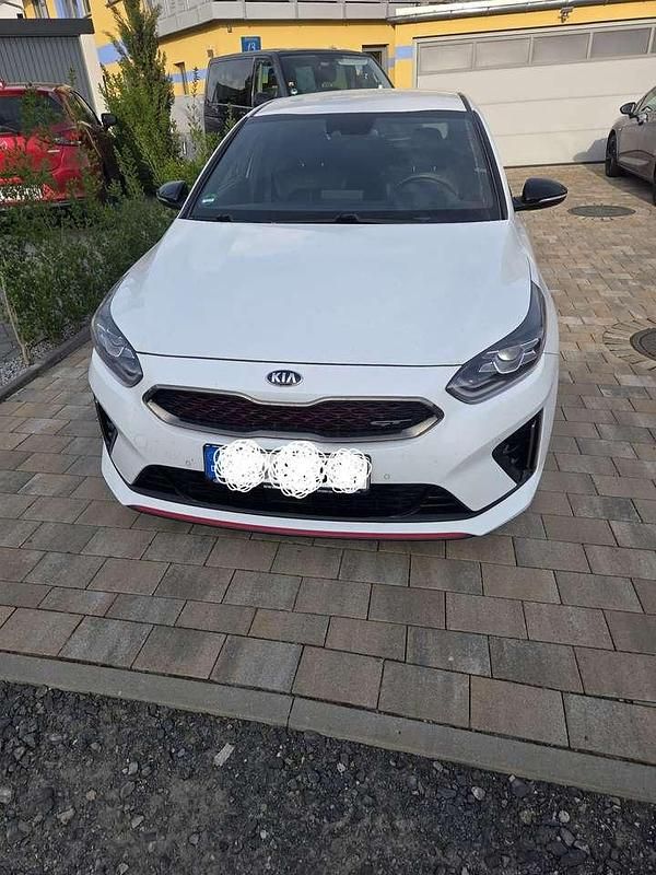 Gebraucht Kia Ceed GT GT 204 PS (150 kW) 2019 Weiß Limousine