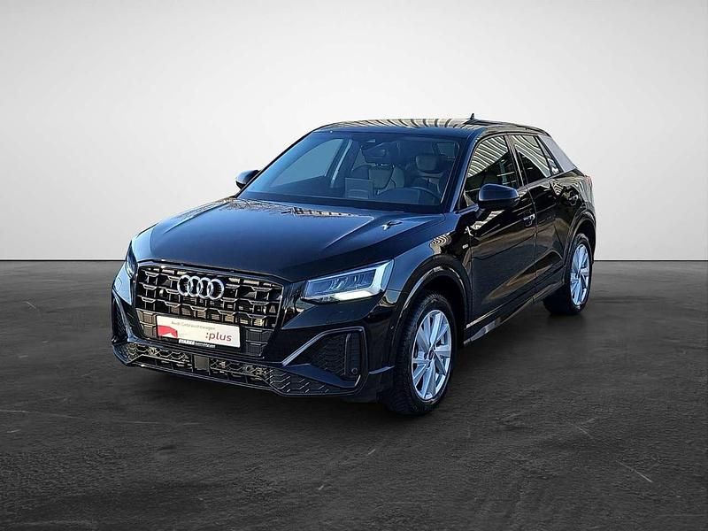Gebraucht Audi Q2 S-Line 150 PS (110 kW) 2025 Mythosschwarz metallic SUV