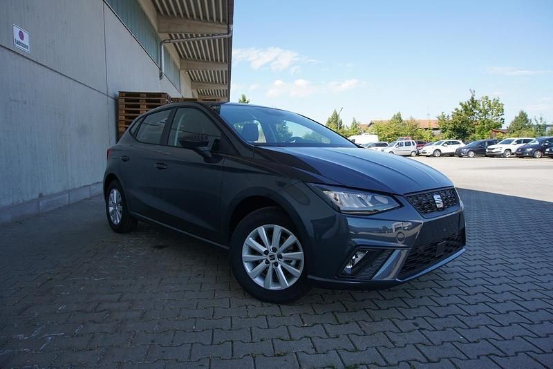 Magnetic grau Neu 2026 Seat Ibiza Style Limousine | 19.895 € (Superpreis) - Bild 1/4