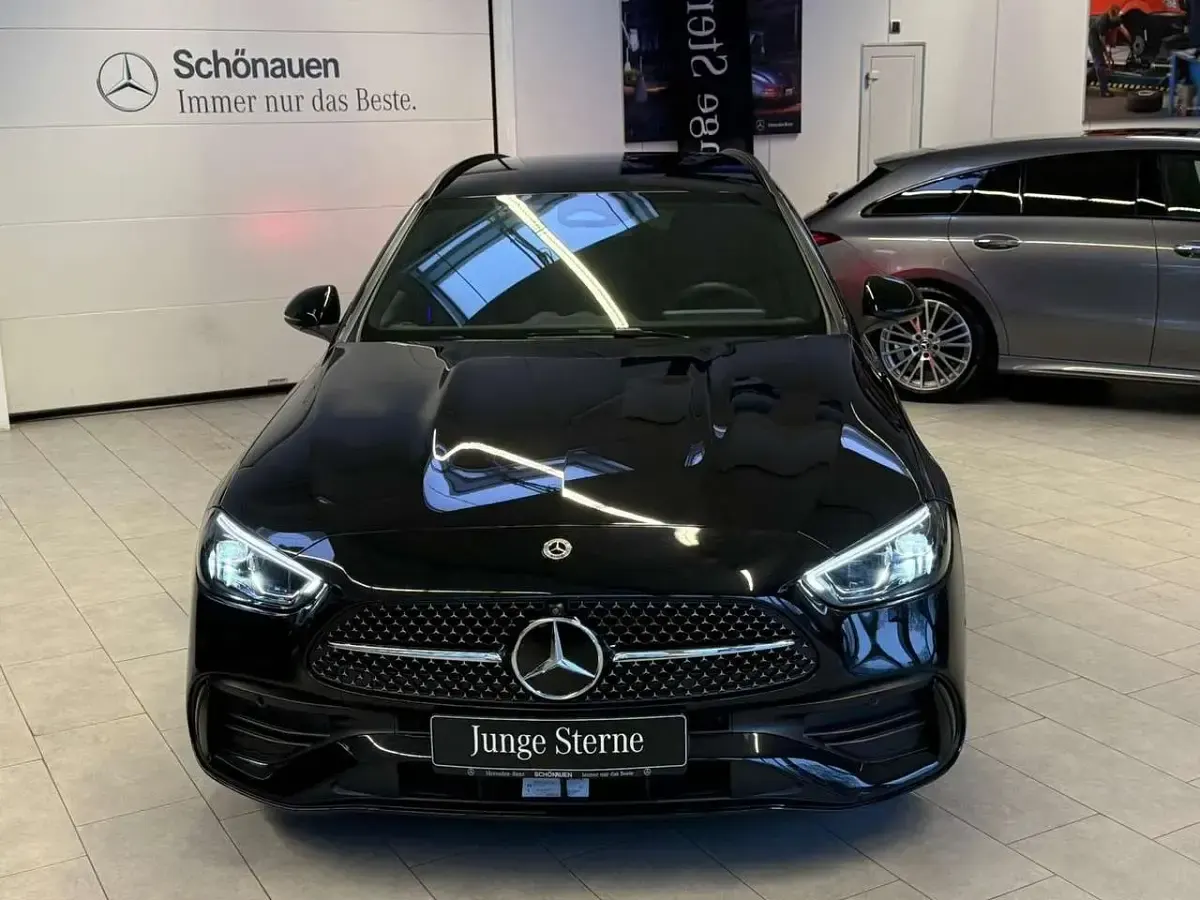 Gebraucht Mercedes C200 AMG 204 PS (150 kW) 2024 Schwarz Limousine