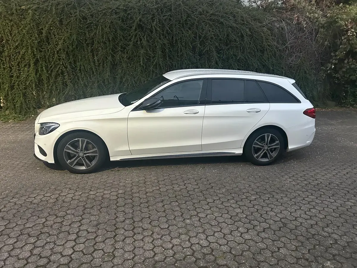 Gebraucht Mercedes C250 AMG 204 PS (150 kW) 2016 Weiß Kombi