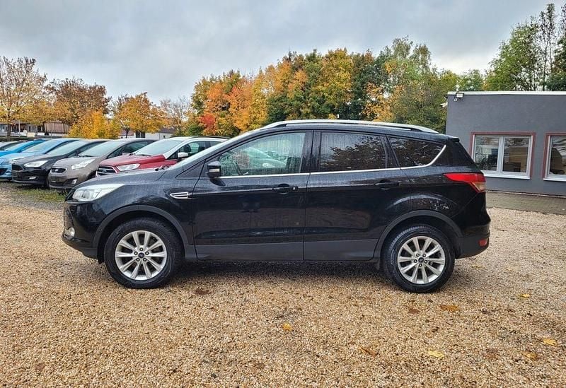 Gebraucht Ford Kuga Titanium 150 PS (110 kW) 2016 Schwarz SUV