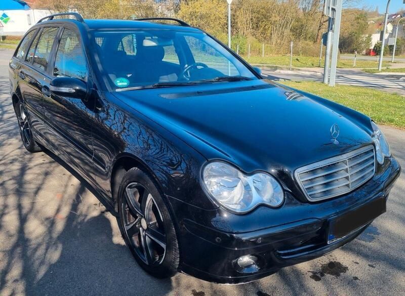 Schwarz Gebraucht 2006 Mercedes C180 Classic Kombi | 3.500 € (Fairer Preis) - Bild 1/4