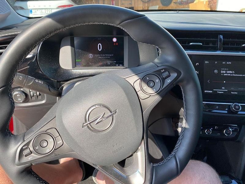 Gebraucht Opel Corsa-e Edition 100 kW (136 PS) 2021 Kleinwagen