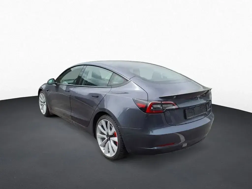 Käytetty Tesla Model 3 Performance 377 kW (513 HP) 2021 Harmaa Sedan