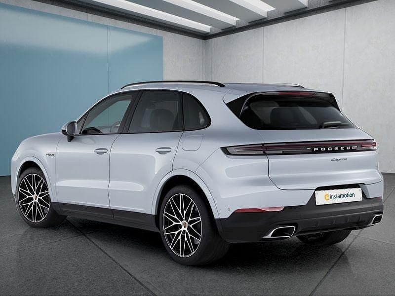 Second-hand Porsche Cayenne 470 CP (345 kW) 2024 Argintiu SUV