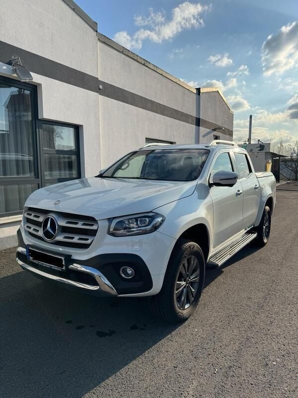 Weiß Gebraucht 2019 Mercedes X250 Edition Abholung | 33.249 € (Guter Preis) - Bild 1/4