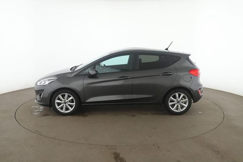 Gebraucht Ford Fiesta Cool & Connect 101 PS (74 kW) 2018 Grau Kleinwagen