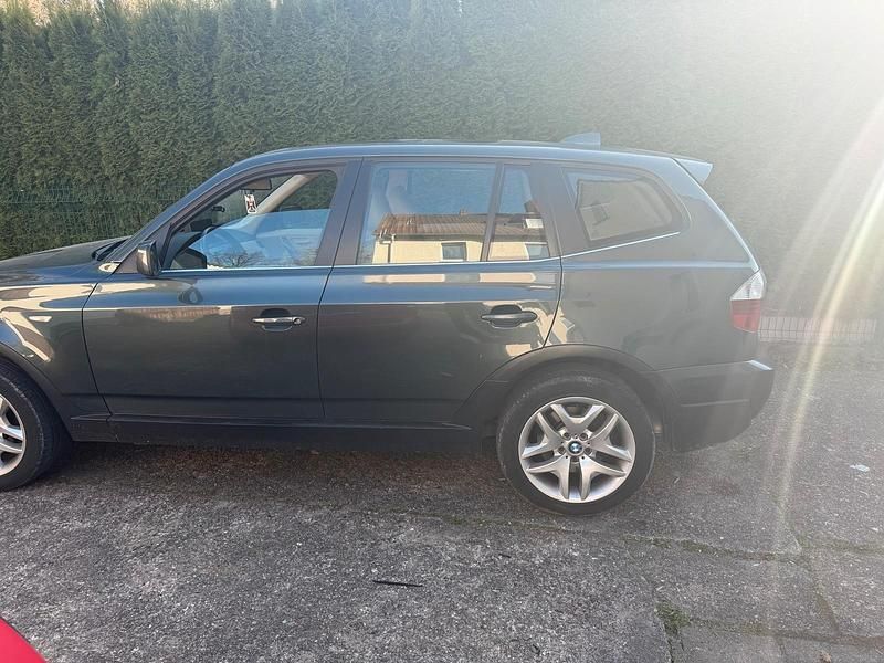 Gebraucht BMW X3 218 PS (160 kW) 2006 Grau SUV