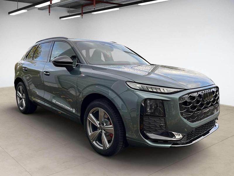 Usata Audi Q3 265 CV (194 kW) 2025 Verde SUV