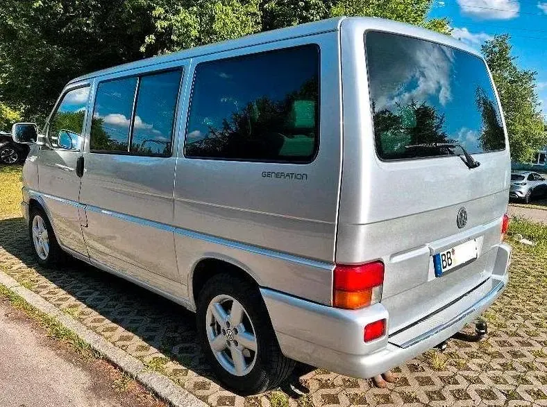 Gebraucht VW T4 151 PS (111 kW) 2002 Silber Van