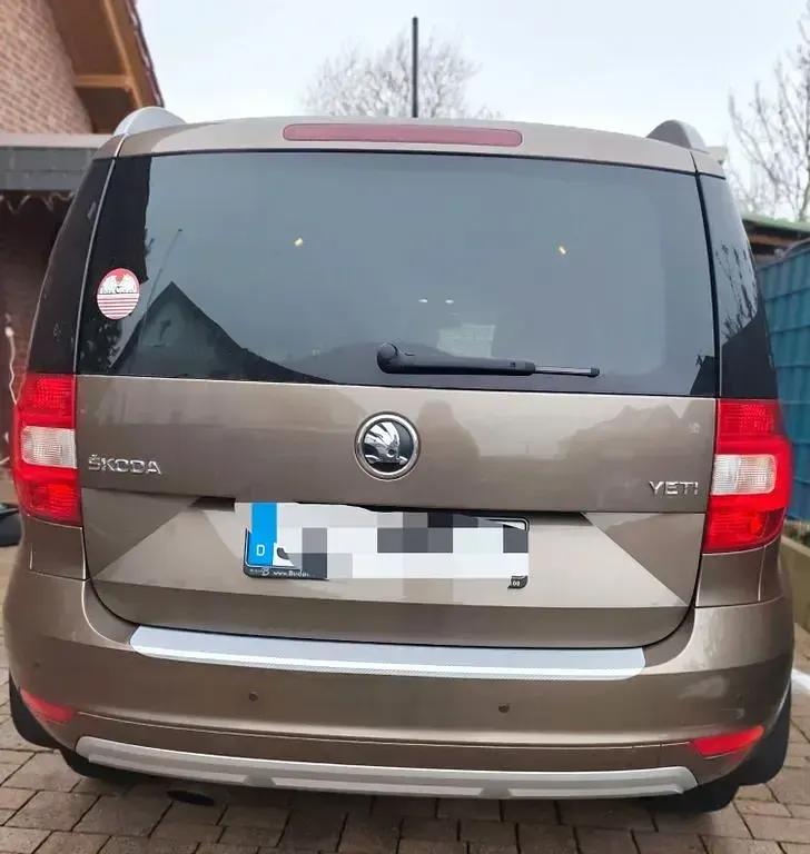 Gebraucht Skoda Yeti Ambition 105 PS (77 kW) 2014 Braun SUV