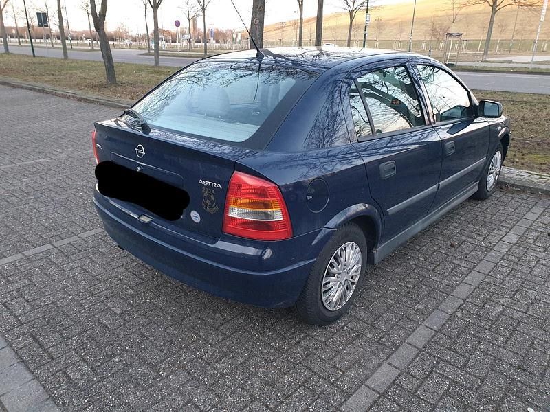 Gebraucht Opel Astra 75 PS (55 kW) 2001 Blau Kleinwagen