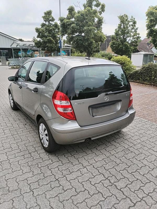 Gebraucht Mercedes A160 82 PS (60 kW) 2007 Silber Kleinwagen