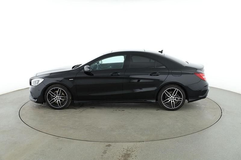 Gebraucht Mercedes CLA220 AMG line 184 PS (135 kW) 2018 Schwarz Limousine