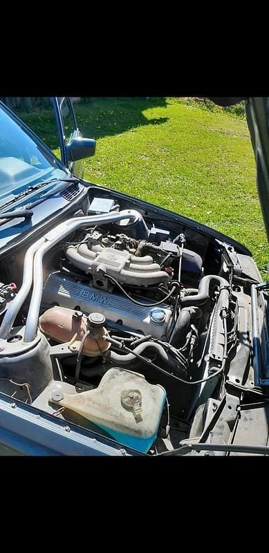 Grau Gebraucht 1983 BMW 323 Coupé | 13.500 € - Bild 1/4