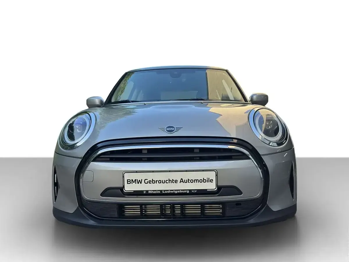 Gebraucht Mini Cooper 136 PS (100 kW) 2023 Silber Kleinwagen