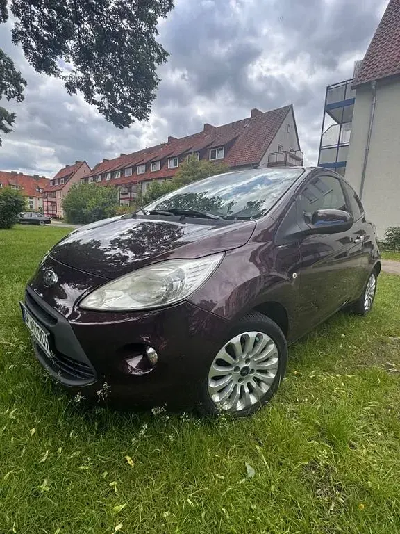 Gebraucht Ford Ka Titanium 69 PS (50 kW) 2010 Kleinwagen