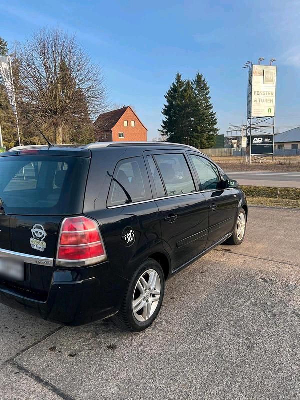 Gebraucht Opel Zafira 107 PS (78 kW) 2006 Schwarz Van / Kleinbus