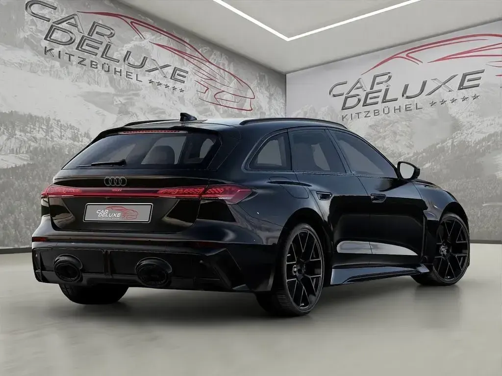 Neu Audi RS5 Sport 639 PS (469 kW) 2026 Schwarz Kombi