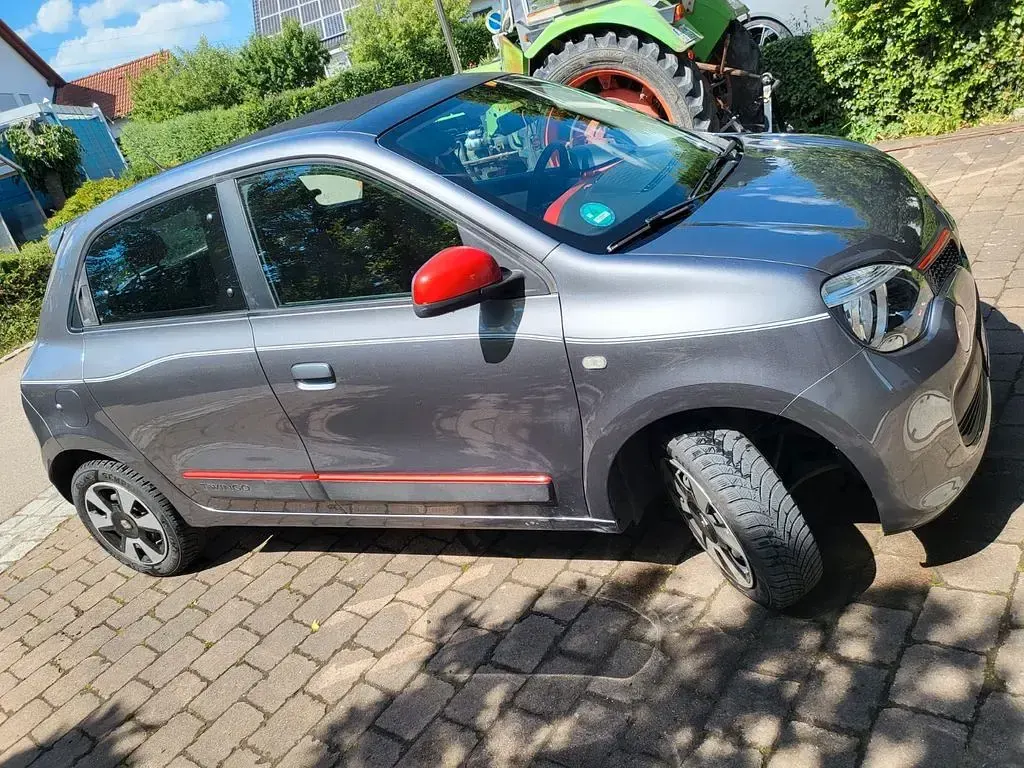 Gebraucht Renault Twingo Liberty 71 PS (52 kW) 2016 Grau Kleinwagen