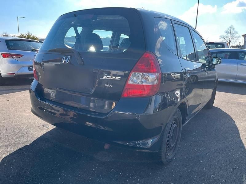 Gebraucht Honda Jazz Cool 78 PS (57 kW) 2006 Schwarz Kleinwagen