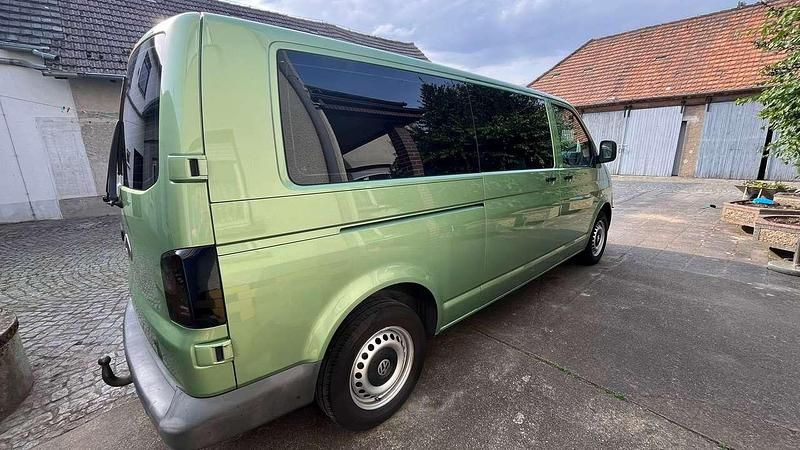 Gebraucht VW T5 131 PS (96 kW) 2007 Grün Van
