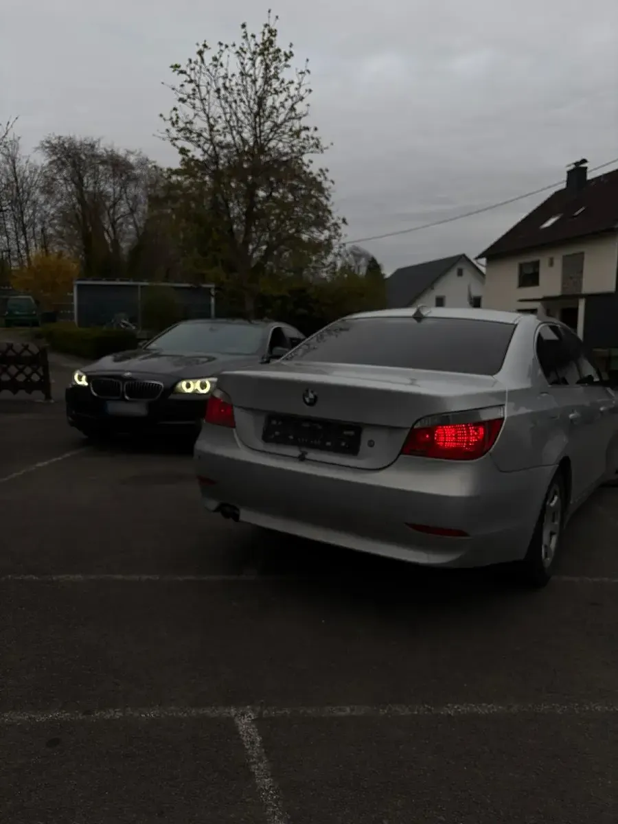 Gebraucht BMW 525 177 PS (130 kW) 2005 Silber Limousine