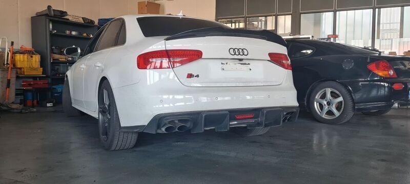 Weiß Gebraucht 2013 Audi A4 Allroad Kombi | 15.999 € (Teuer) - Bild 1/4