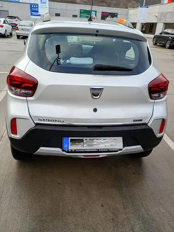 Usado Dacia Spring Comfort Plus 33 kW (45 CV) 2021 Utilitario