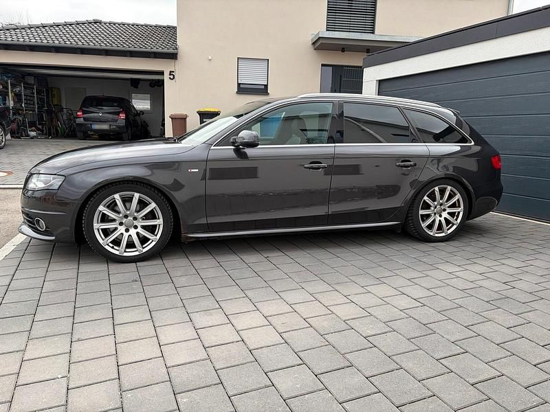 Gebraucht Audi A4 S-Line 239 PS (175 kW) 2010 Grau Kombi