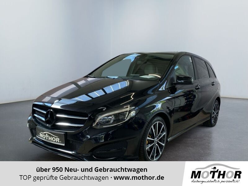 Kosmosschwarz metalliclack Gebraucht 2018 Mercedes B220 Urban Van / Kleinbus | 22.701 € - Bild 1/4