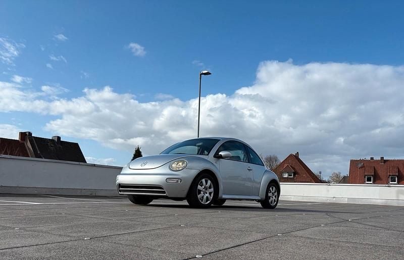 Gebraucht VW Beetle Style 75 PS (55 kW) 2003 Silber Kleinwagen