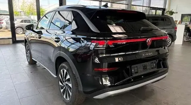 Gebraucht VW T-Roc Style 150 PS (110 kW) 2026 Schwarz metallic SUV