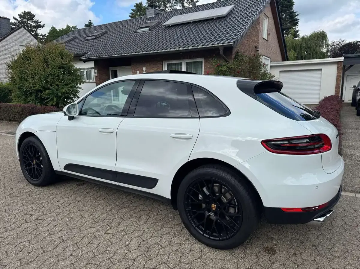 Gebraucht Porsche Macan 258 PS (189 kW) 2016 Weiß SUV