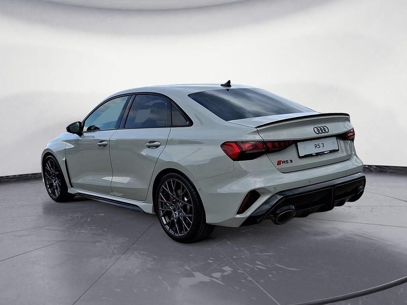 Neu Audi RS3 Comfort 400 PS (294 kW) 2026 Limousine