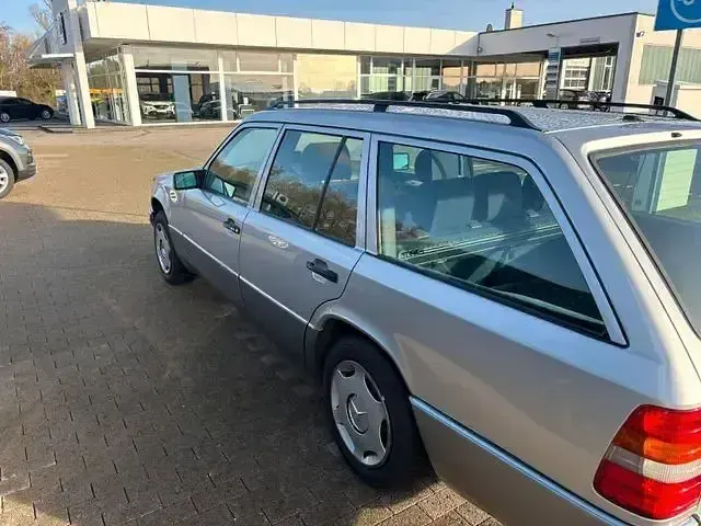 Brugt Mercedes 280 1995 Sølv Stationcar