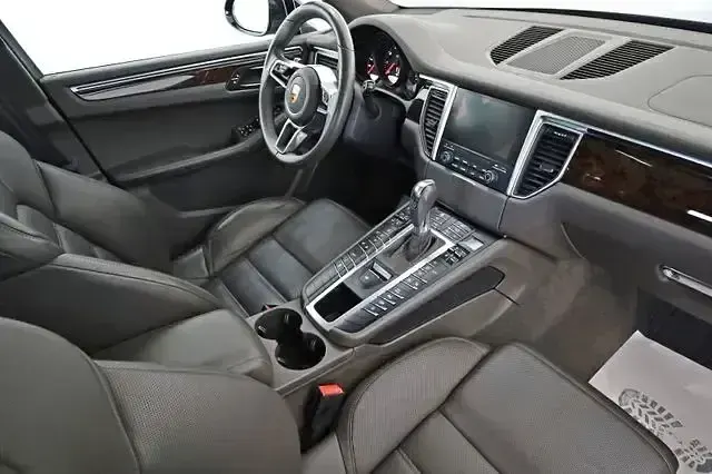 Gebraucht Porsche Macan 360 PS (264 kW) 2016 Schwarz SUV