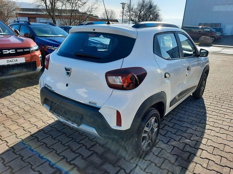 Gebraucht Dacia Spring Comfort 33 kW (45 PS) 2021 Polarweiß Kleinwagen