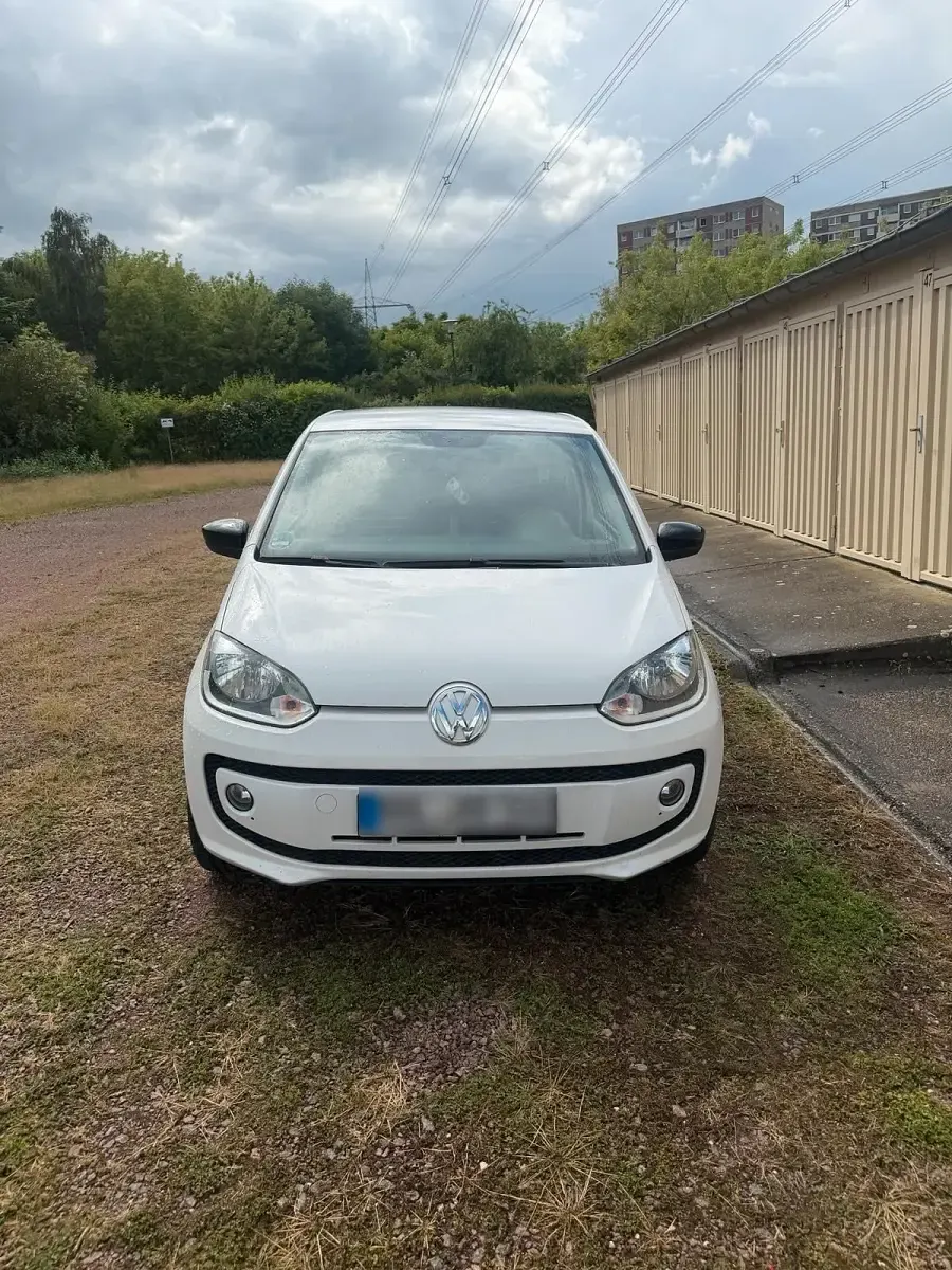 Gebraucht VW up! 60 PS (44 kW) 2015 Weiß Kleinwagen