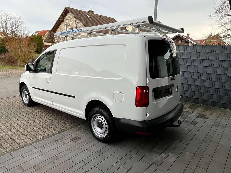 Gebraucht VW Caddy Maxi 122 PS (89 kW) 2021 Weiß Van / Kleinbus