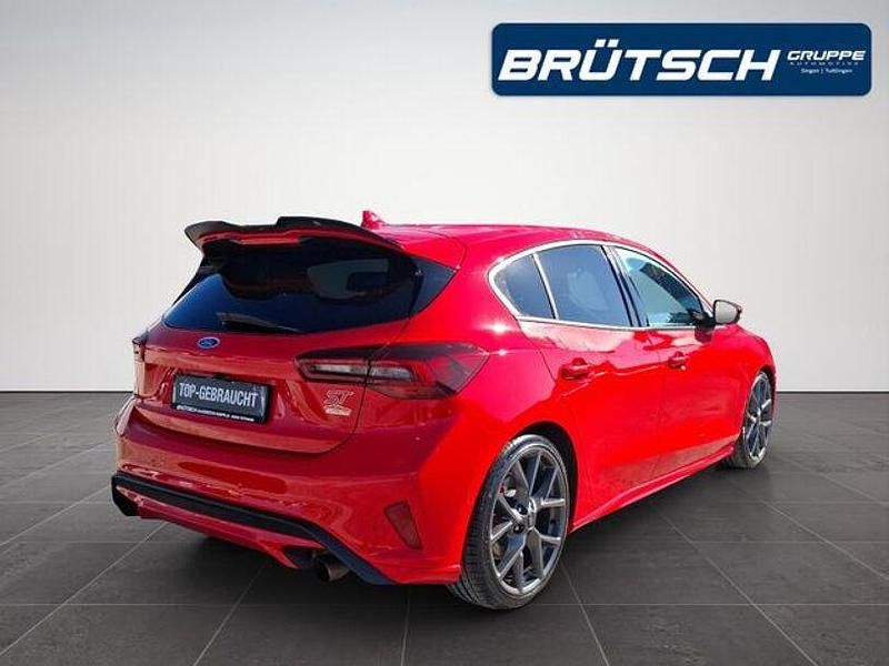 Gebraucht Ford Focus ST 280 PS (205 kW) 2024 Racerot Limousine