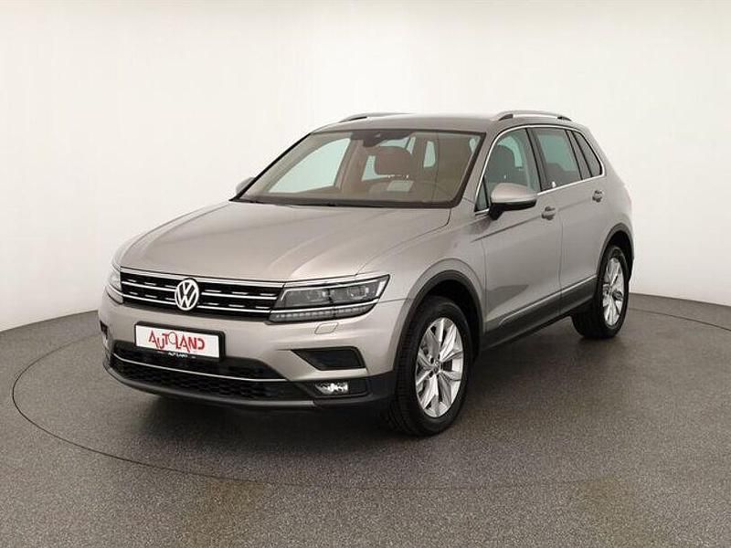 Silber Gebraucht 2020 VW Tiguan Highline SUV | 29.490 € (Fairer Preis) - Bild 1/4